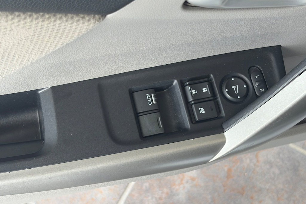 Thumbnail: 2013 Honda Civic - 19
