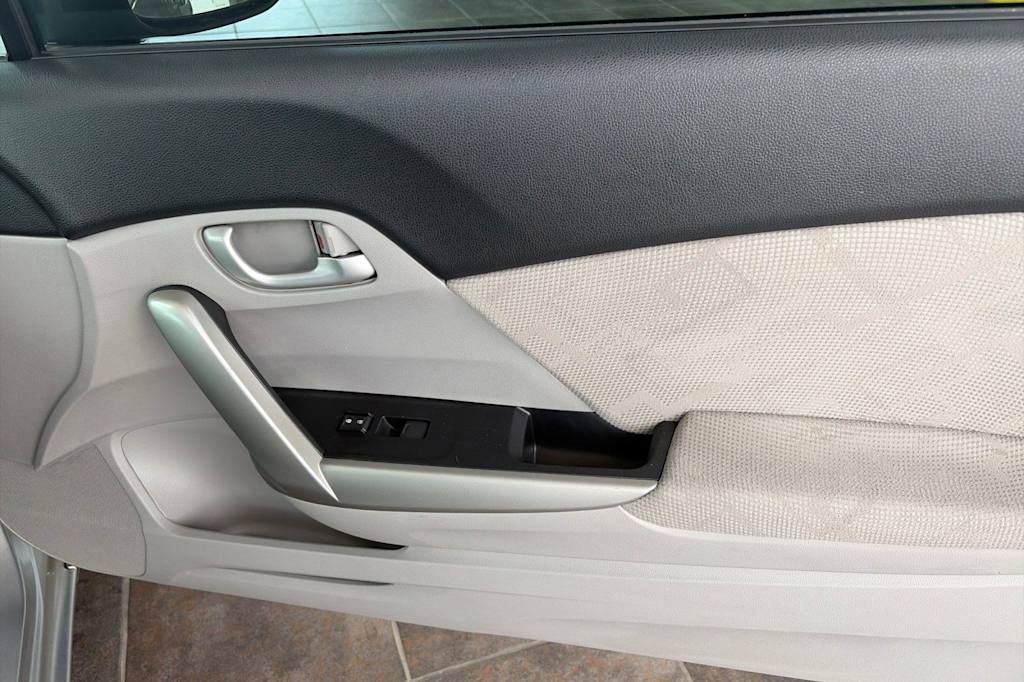 Thumbnail: 2013 Honda Civic - 21