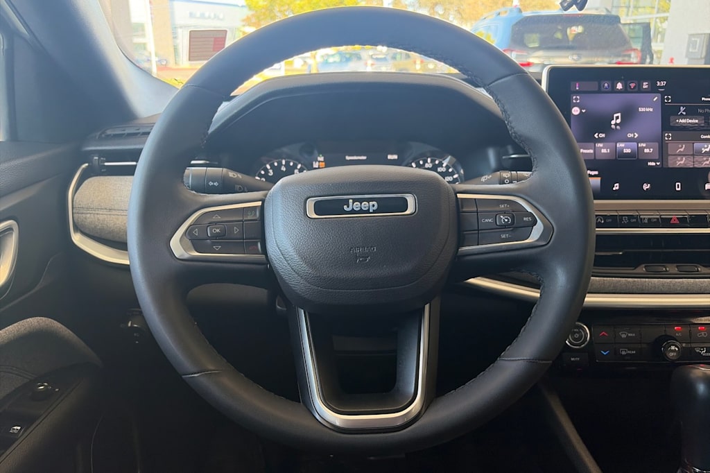 Thumbnail: 2024 Jeep Compass - 26