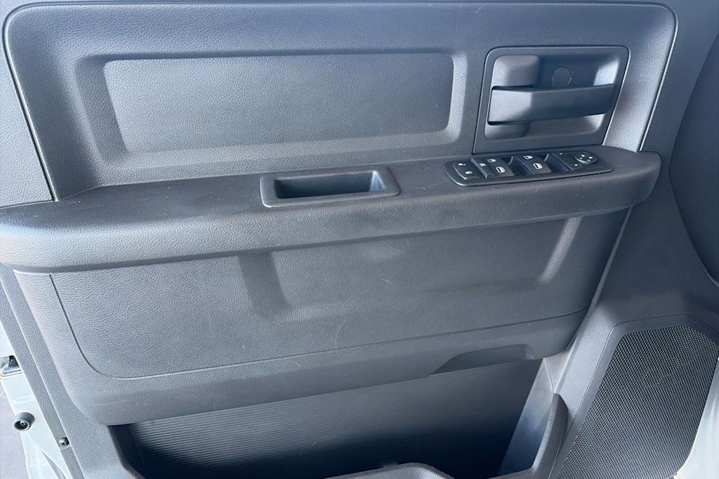 Thumbnail: 2011 RAM 2500 - 18