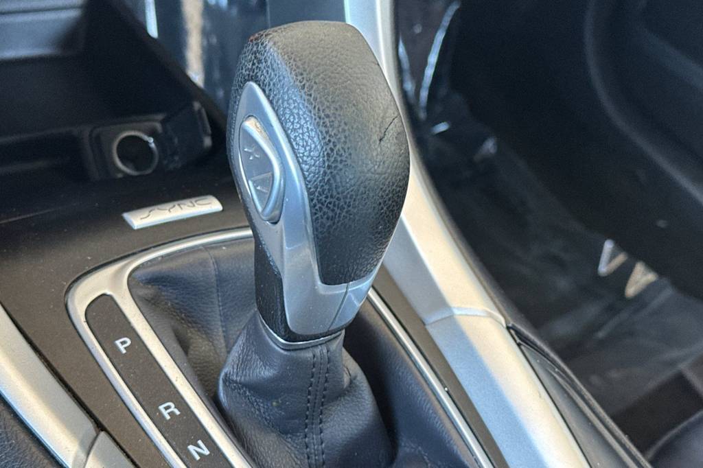 Thumbnail: 2016 Ford Fusion - 14