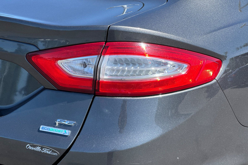 Thumbnail: 2016 Ford Fusion - 30