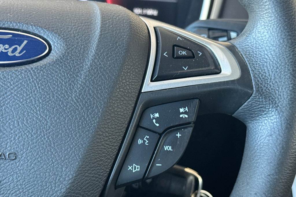 Thumbnail: 2016 Ford Fusion - 28