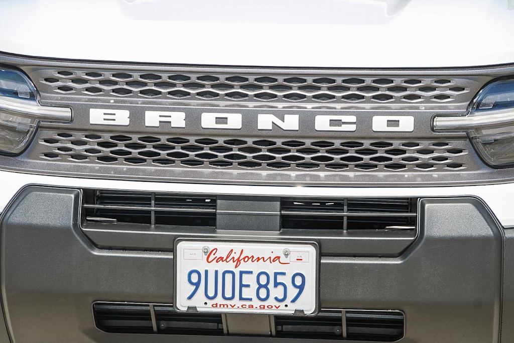 Thumbnail: 2025 Ford Bronco Sport - 13