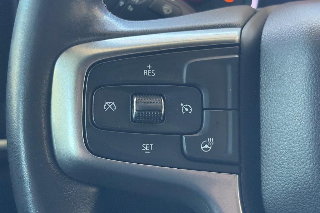Thumbnail: 2021 Chevrolet Silverado 1500 - 27