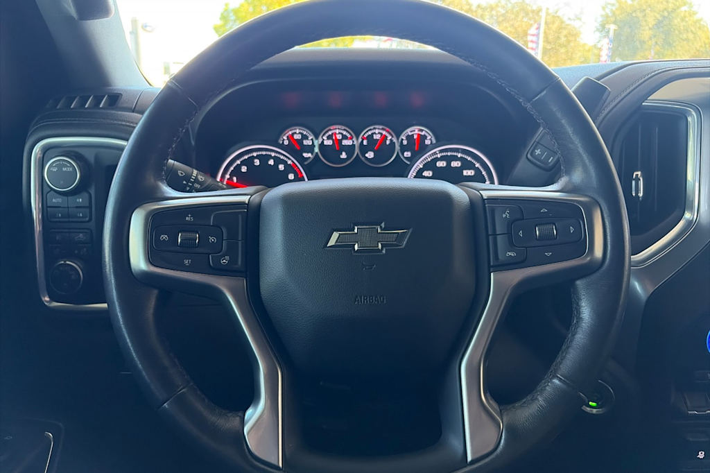 Thumbnail: 2021 Chevrolet Silverado 1500 - 12