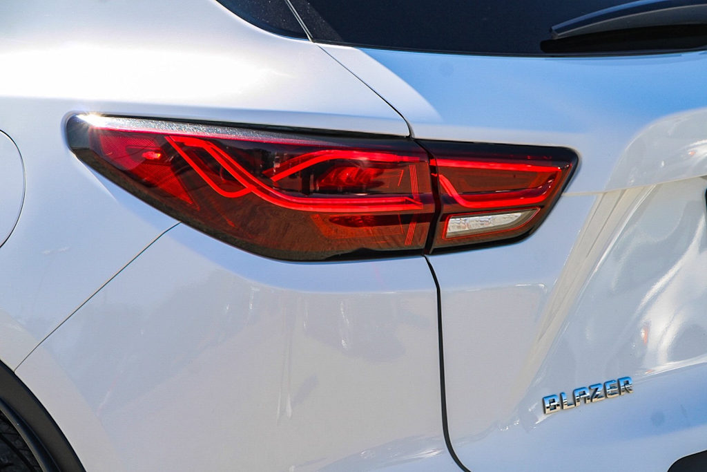 Thumbnail: 2023 Chevrolet Blazer - 18