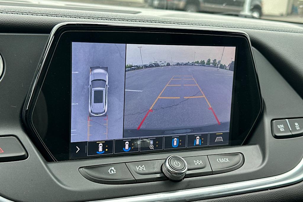 Thumbnail: 2019 Chevrolet Blazer - 26