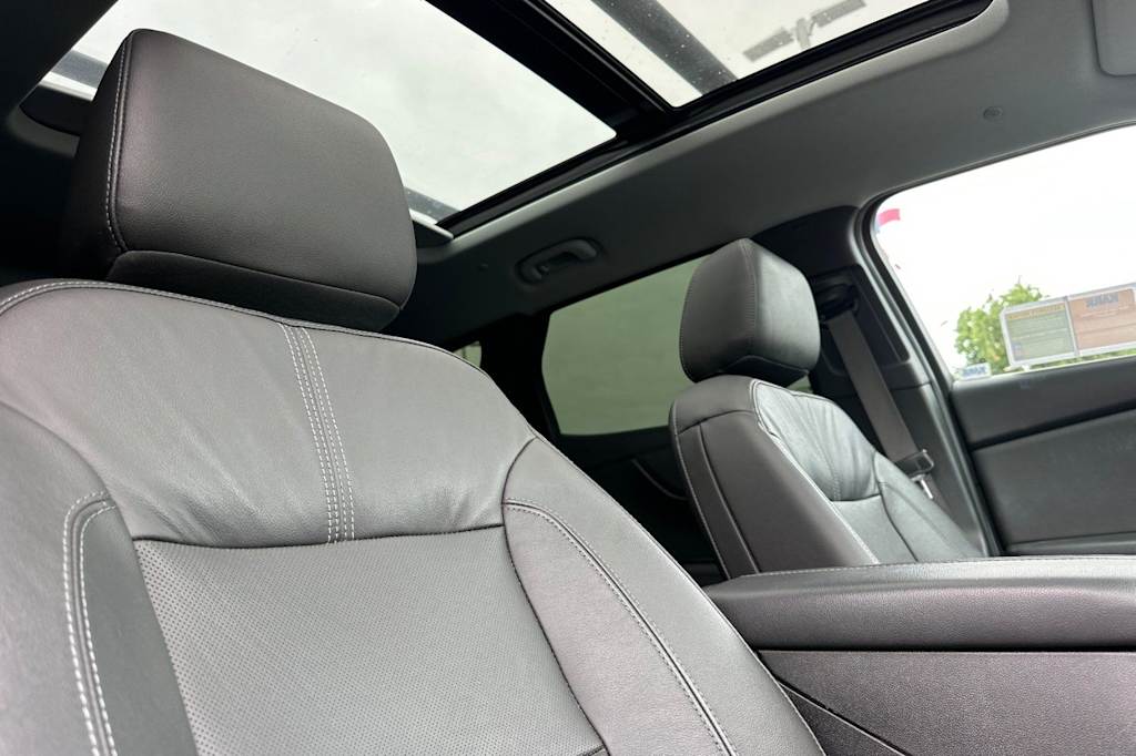 Thumbnail: 2019 Chevrolet Blazer - 23
