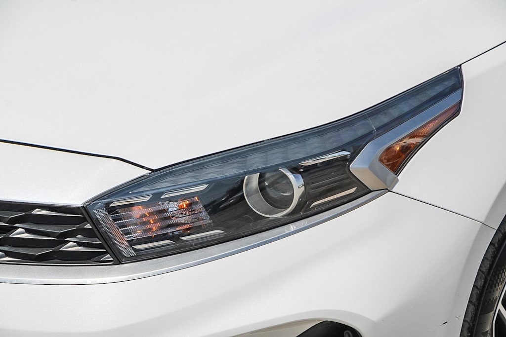 Thumbnail: 2022 Kia Forte - 20