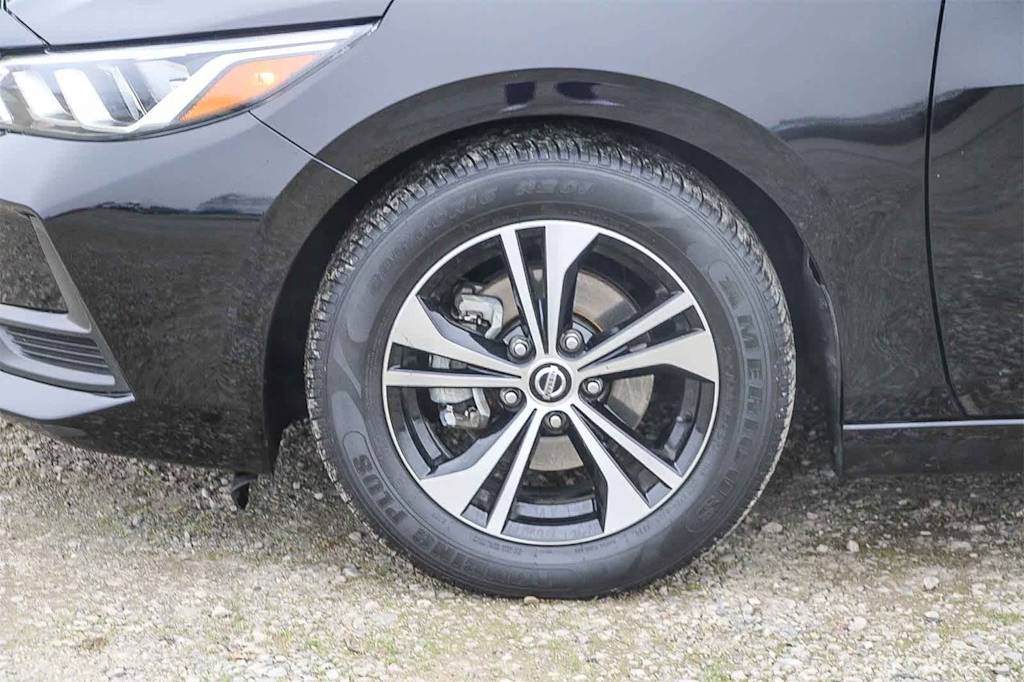 Thumbnail: 2021 Nissan Sentra - 17