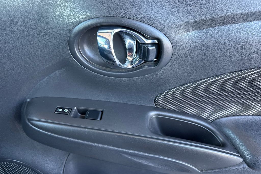 Thumbnail: 2017 Nissan Versa - 23