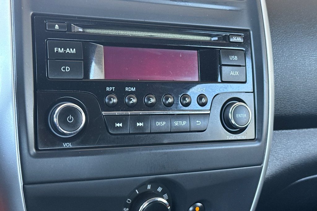 Thumbnail: 2017 Nissan Versa - 13