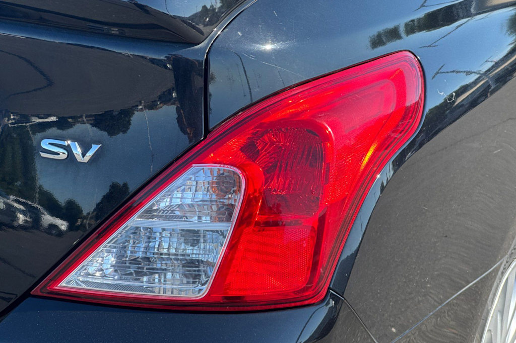 Thumbnail: 2017 Nissan Versa - 29