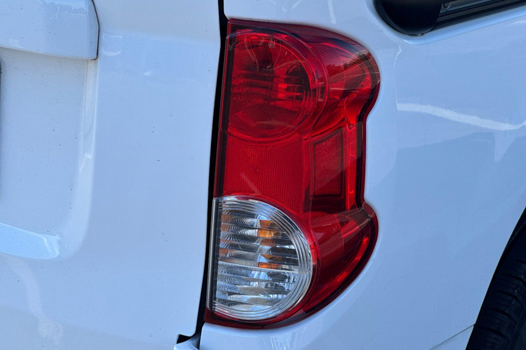 Thumbnail: 2019 Nissan NV200 - 30