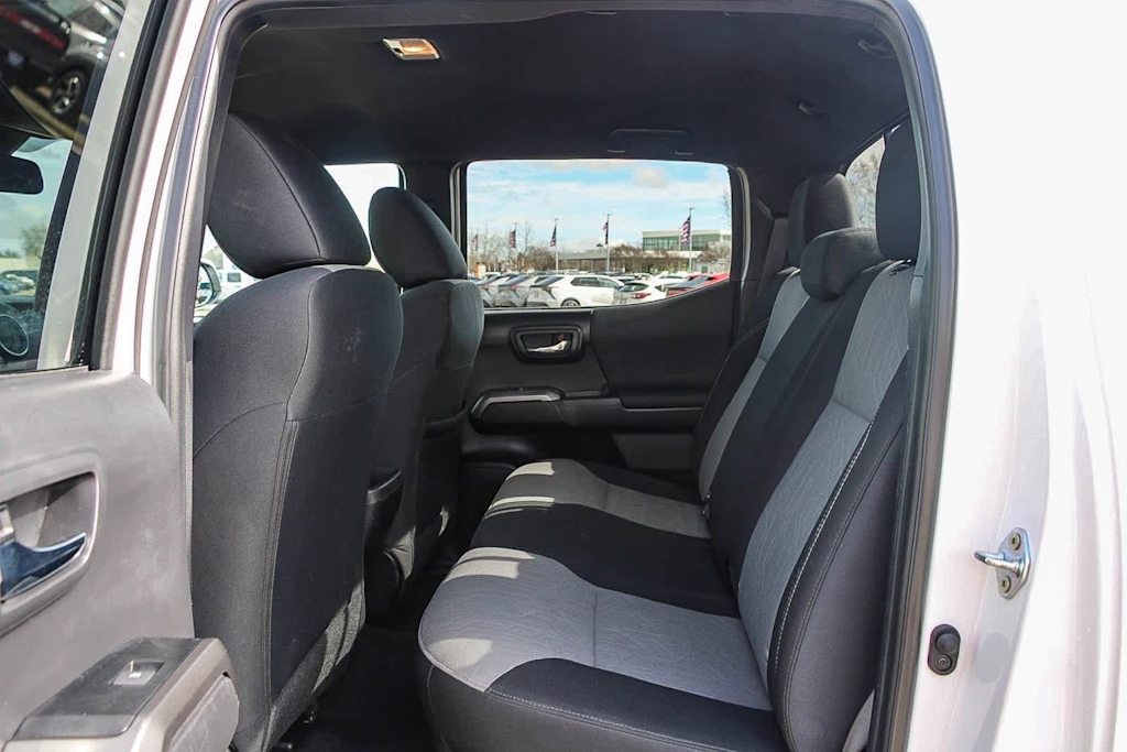 Thumbnail: 2023 Toyota Tacoma - 10