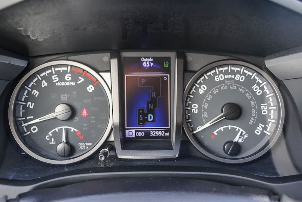 Thumbnail: 2023 Toyota Tacoma - 14