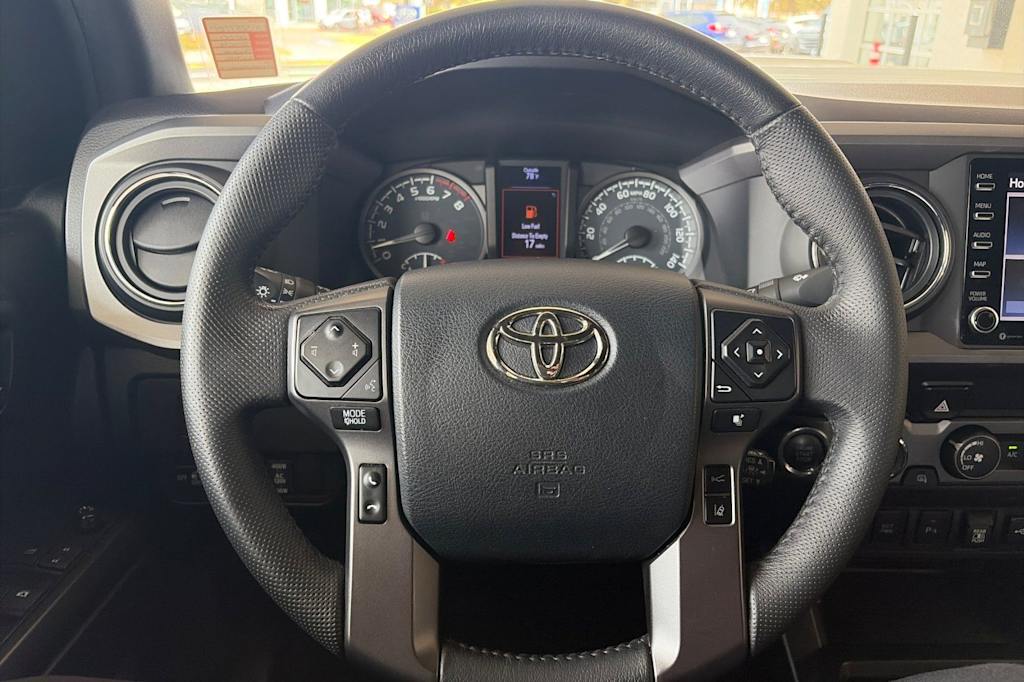 Thumbnail: 2020 Toyota Tacoma - 12