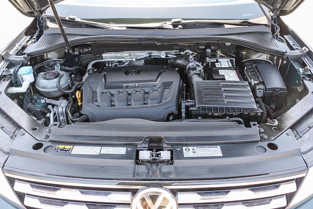 Thumbnail: 2019 Volkswagen Tiguan - 8