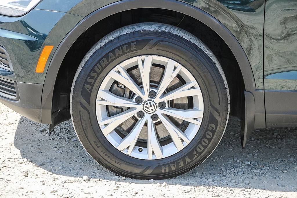 Thumbnail: 2019 Volkswagen Tiguan - 7