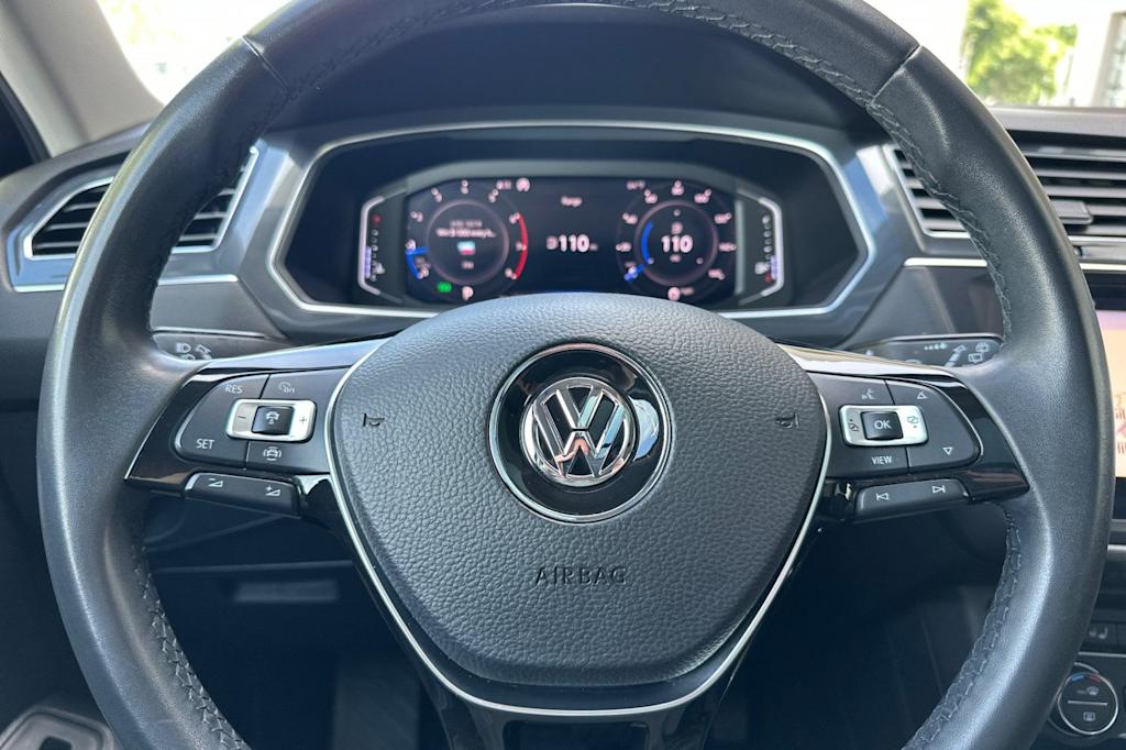 Thumbnail: 2020 Volkswagen Tiguan - 30