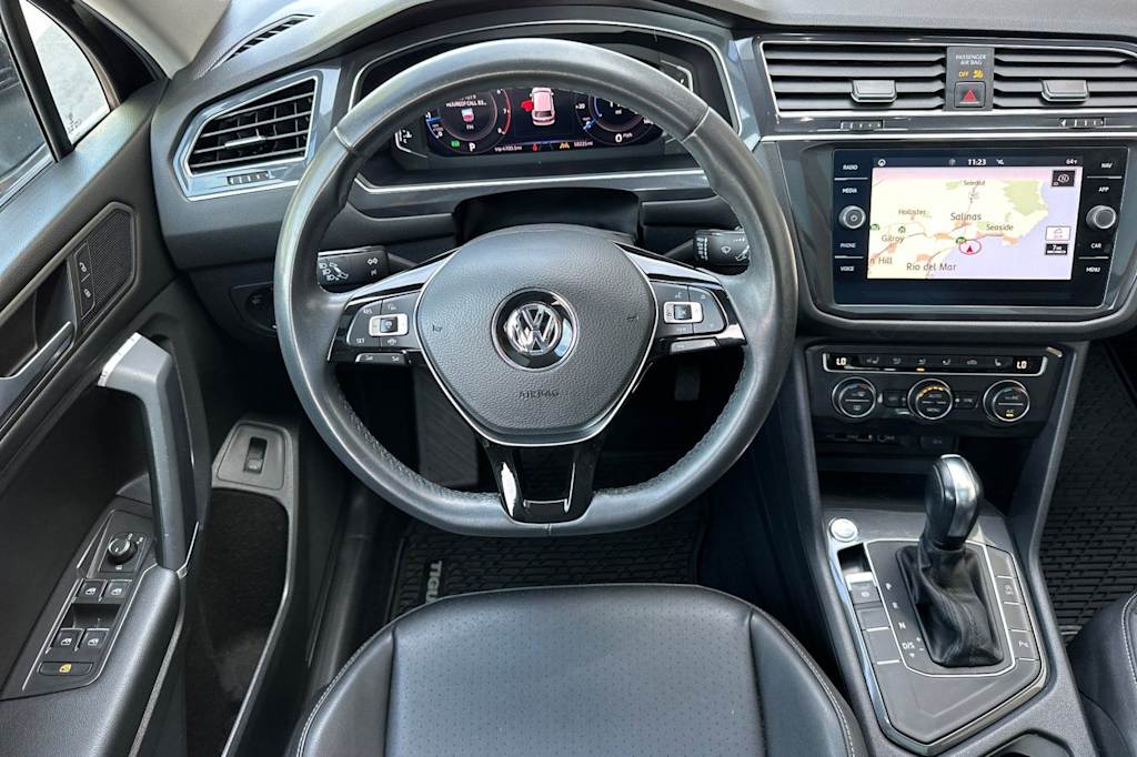 Thumbnail: 2020 Volkswagen Tiguan - 8