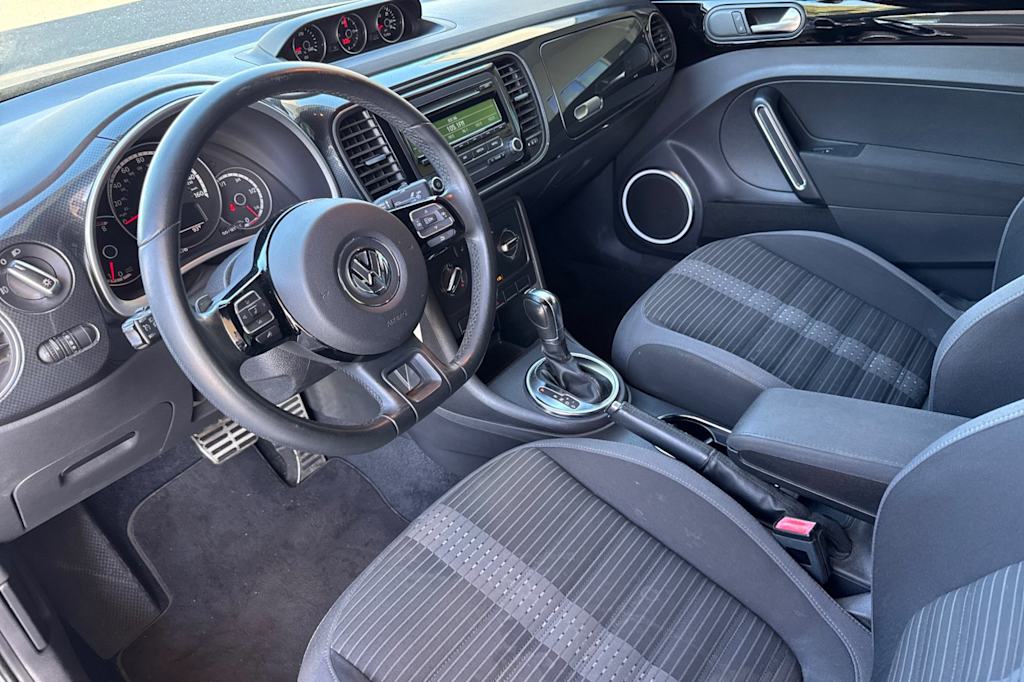 Thumbnail: 2014 Volkswagen Beetle - 2