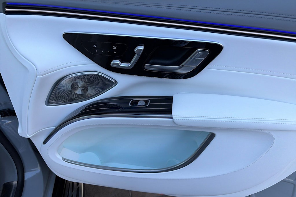 Thumbnail: 2024 Mercedes-Benz EQS - 24