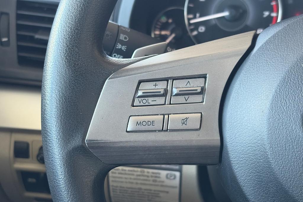 Thumbnail: 2011 Subaru Outback - 26