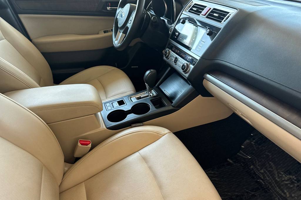 Thumbnail: 2015 Subaru Outback - 11