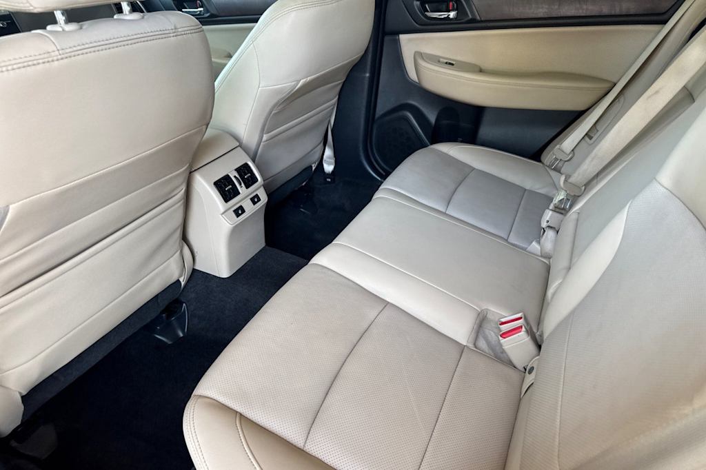 Thumbnail: 2015 Subaru Outback - 9