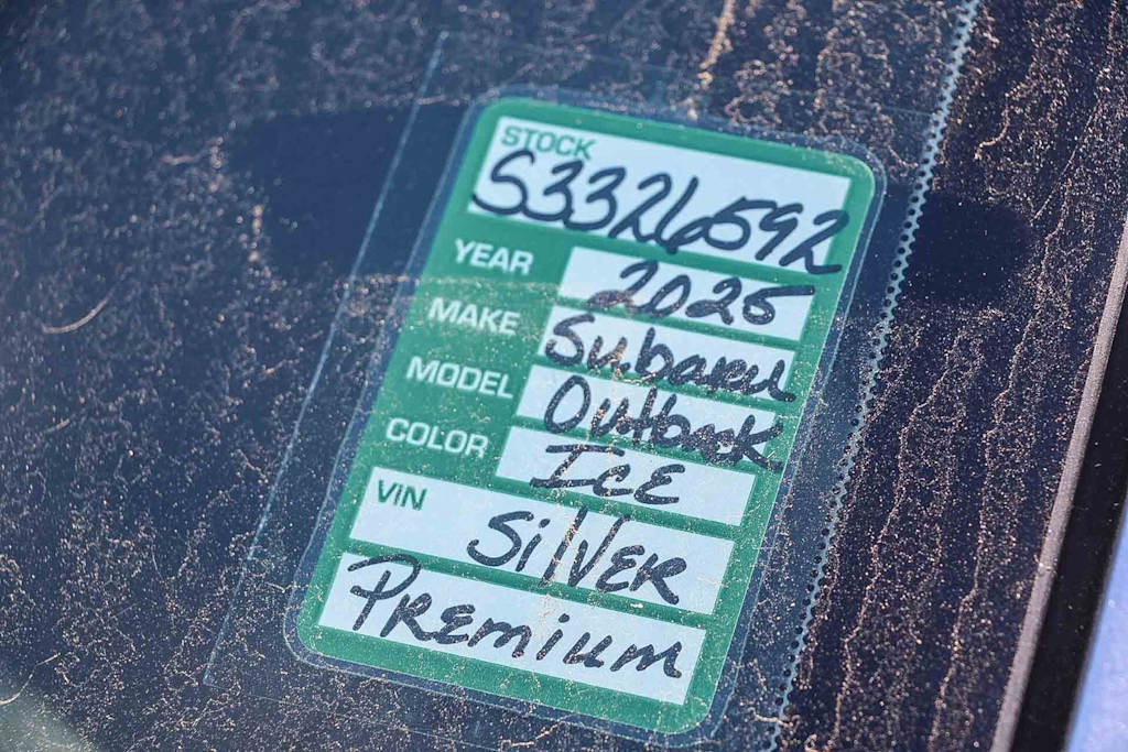 Thumbnail: 2025 Subaru Outback - 16