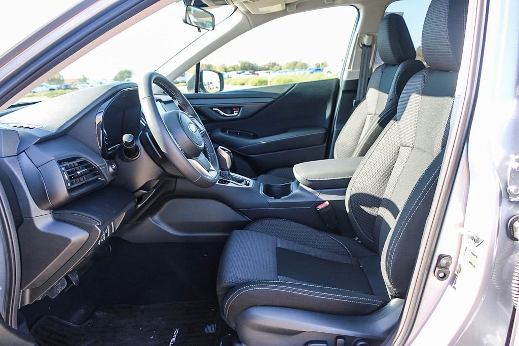 Thumbnail: 2025 Subaru Outback - 18