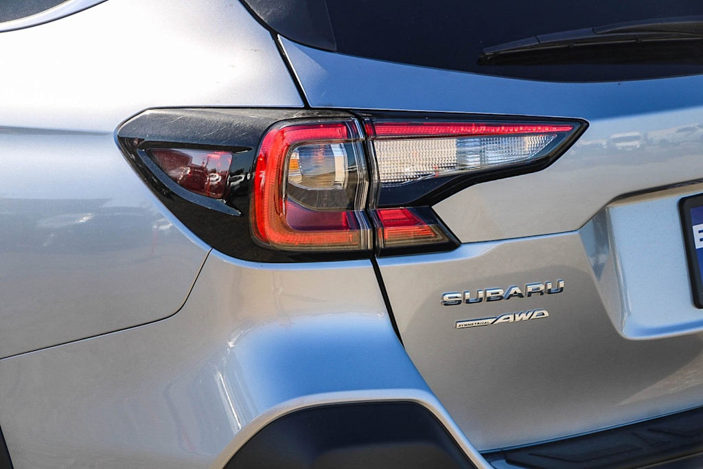 Thumbnail: 2025 Subaru Outback - 17