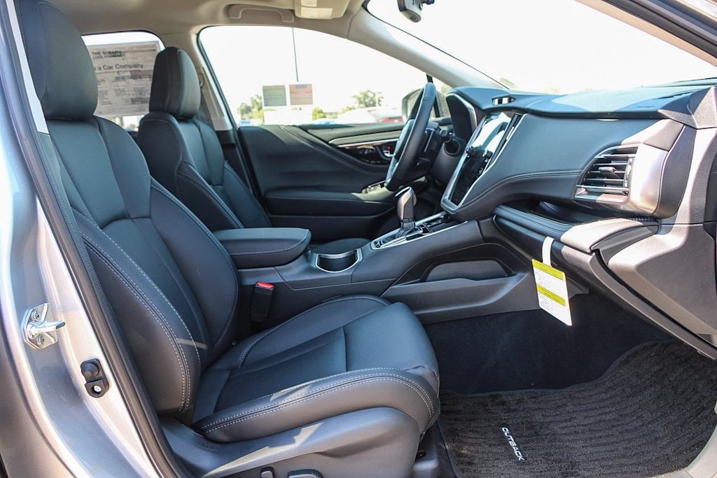 Thumbnail: 2025 Subaru Outback - 9