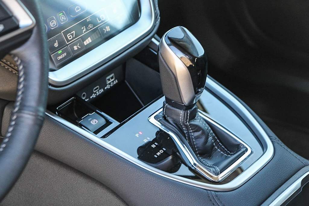 Thumbnail: 2025 Subaru Outback - 12