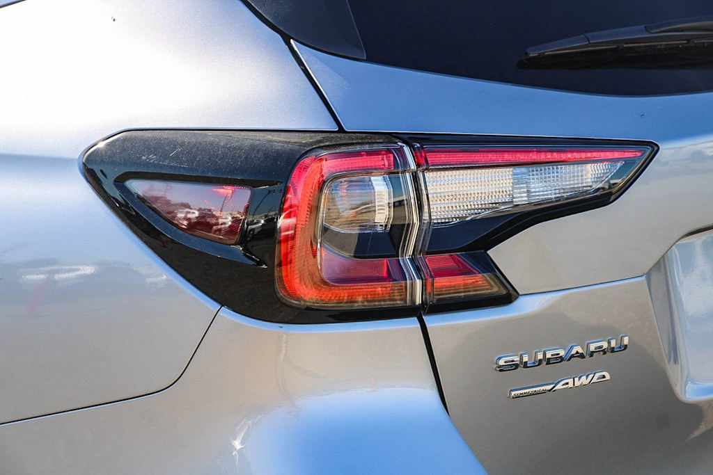 Thumbnail: 2025 Subaru Outback - 21