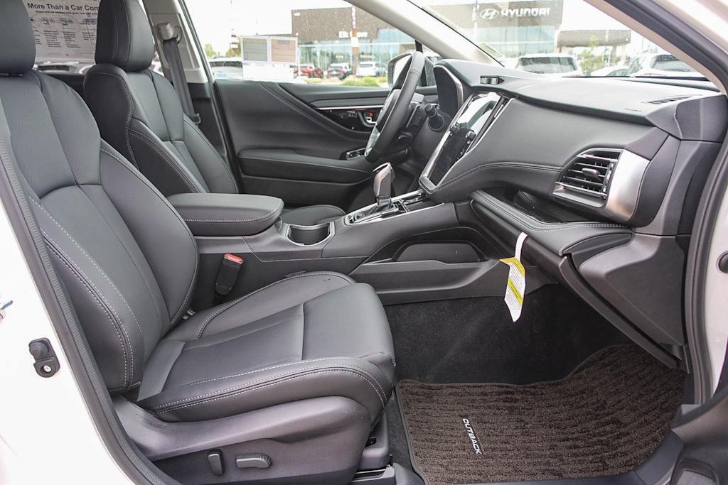 Thumbnail: 2025 Subaru Outback - 8