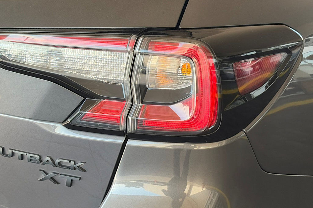 Thumbnail: 2022 Subaru Outback - 23