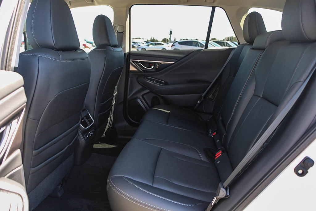 Thumbnail: 2025 Subaru Outback - 10