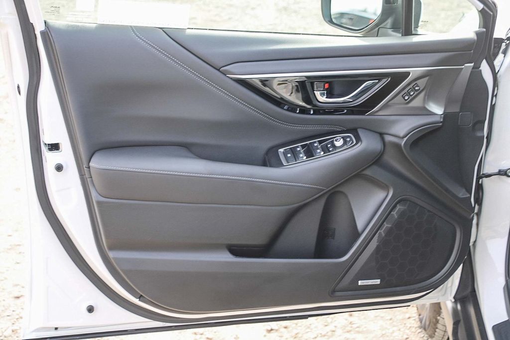 Thumbnail: 2025 Subaru Outback - 18