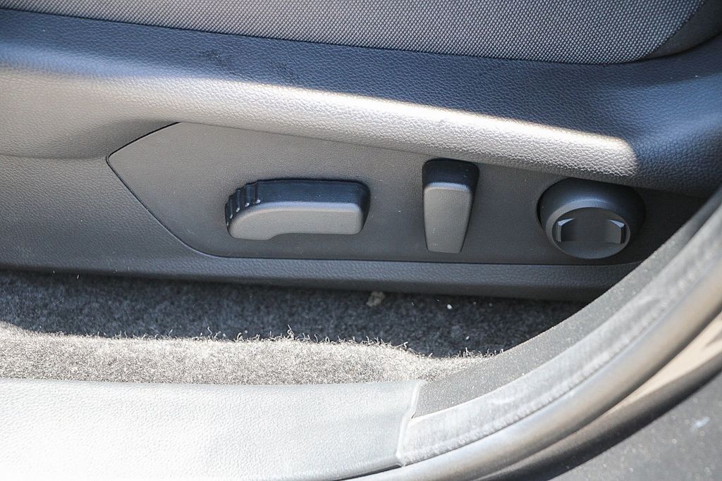 Thumbnail: 2025 Subaru Crosstrek - 23