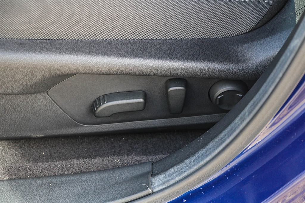 Thumbnail: 2025 Subaru Crosstrek - 24