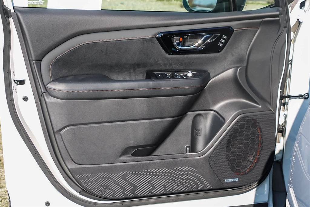 Thumbnail: 2026 Subaru Forester - 20