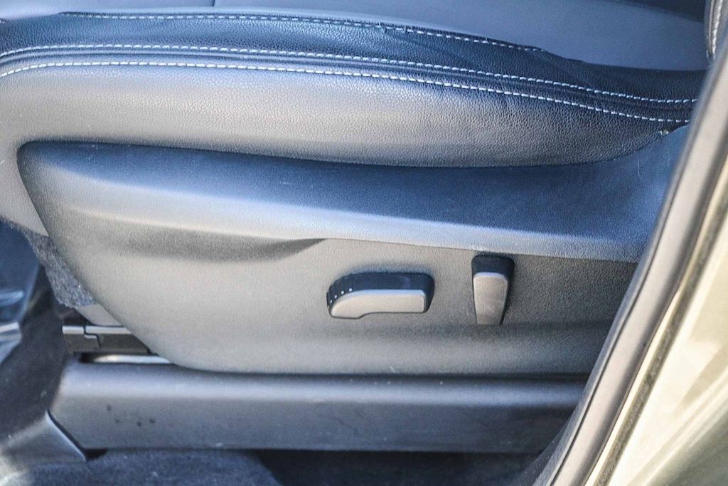 Thumbnail: 2022 Subaru Ascent - 23