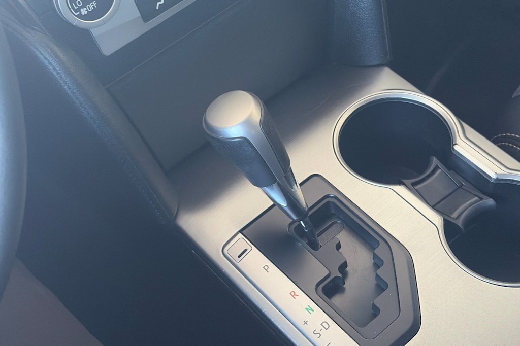 Thumbnail: 2014 Toyota Camry - 13