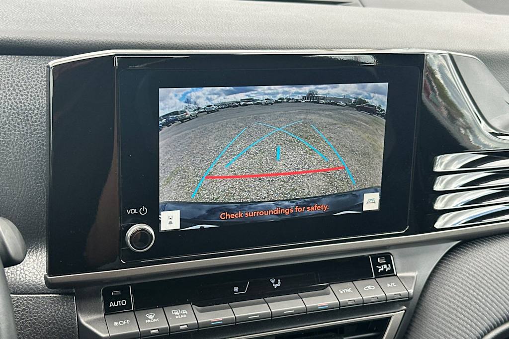 Thumbnail: 2025 Toyota Camry - 24