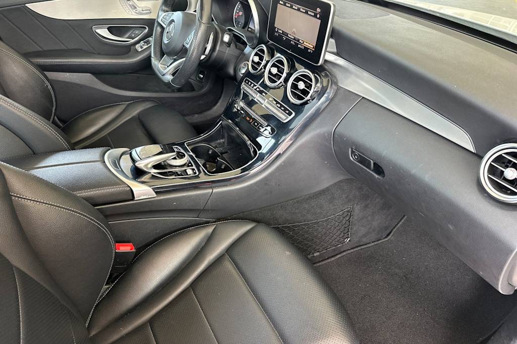Thumbnail: 2018 Mercedes-Benz C-Class - 11