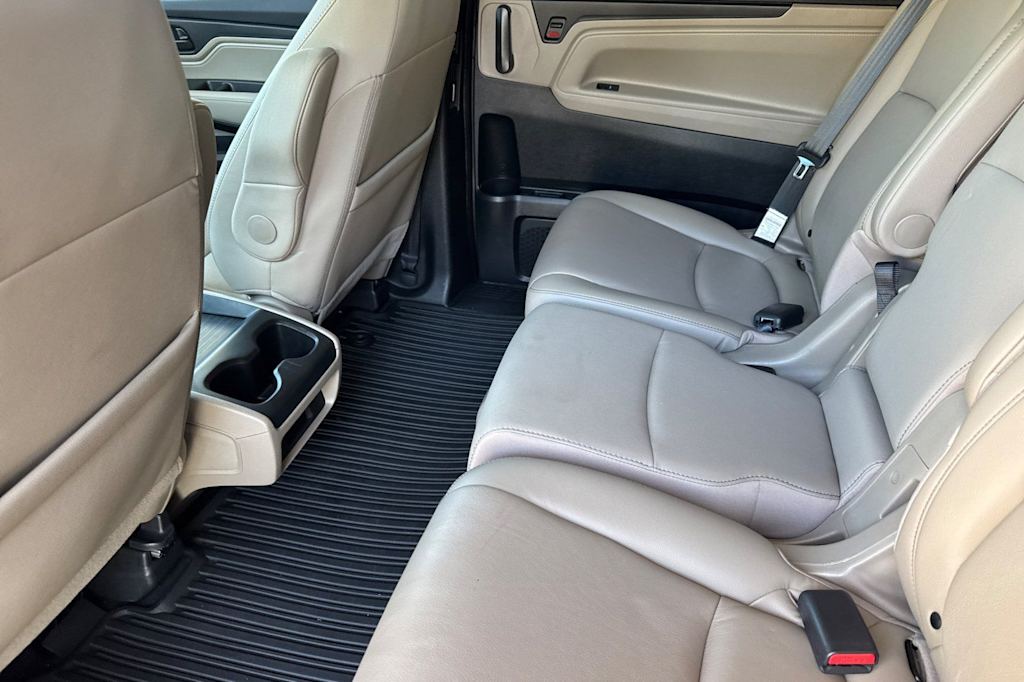 Thumbnail: 2022 Honda Odyssey - 11