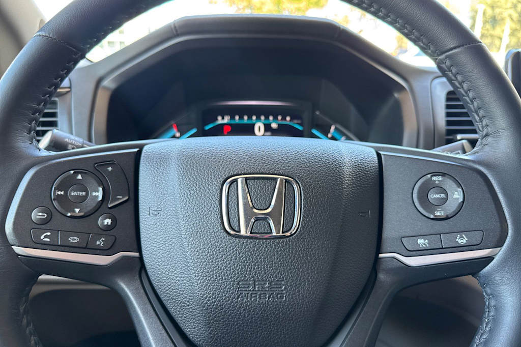 Thumbnail: 2022 Honda Odyssey - 28